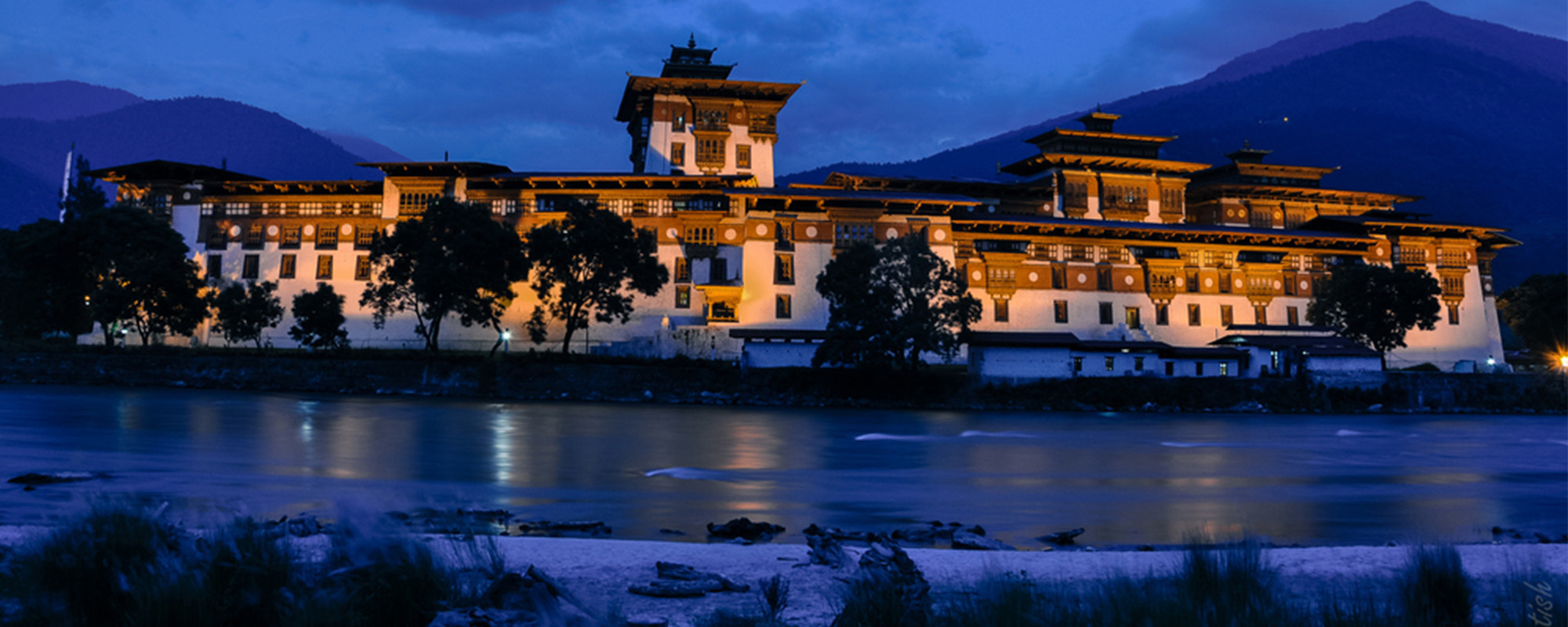 TOP 6 REASONS TO VISIT BHUTAN IN 2022