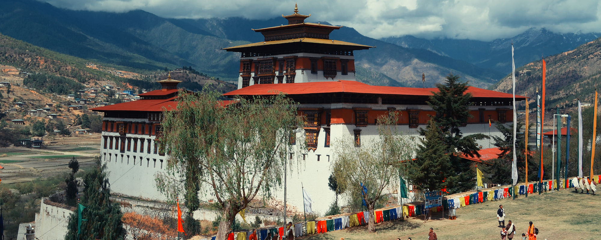 BEST PLACES TO VISIT BHUTAN